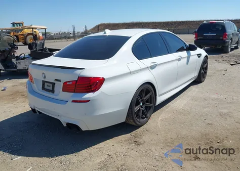 2014 BMW M5 из США, поврежденный, VIN WBSFV9C53ED593286